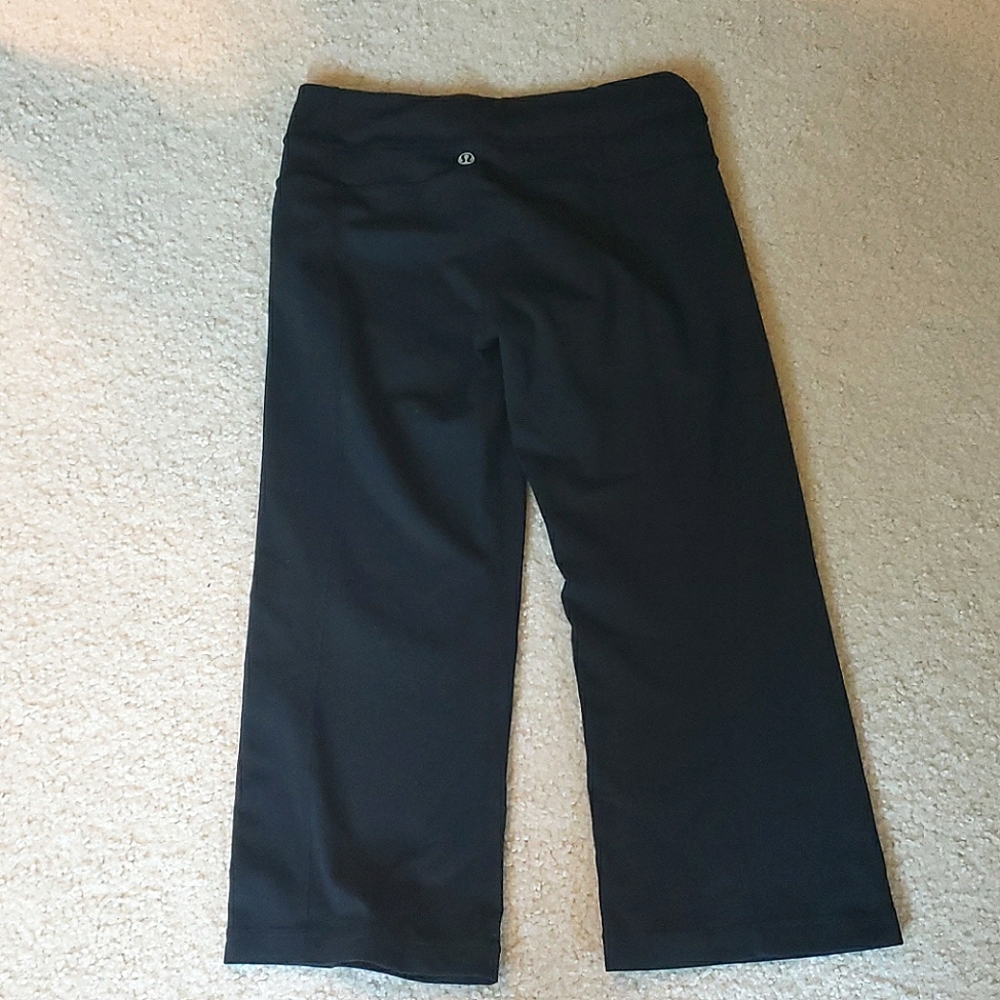 Lululemon Capri Pants